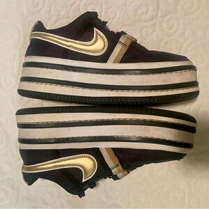 Women’s size 9 Nike Stacks Black Gold Platform Please Read 8.5 Retro 80s